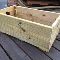 Timber Decking Planter (400mm x 400mm x 300mm)